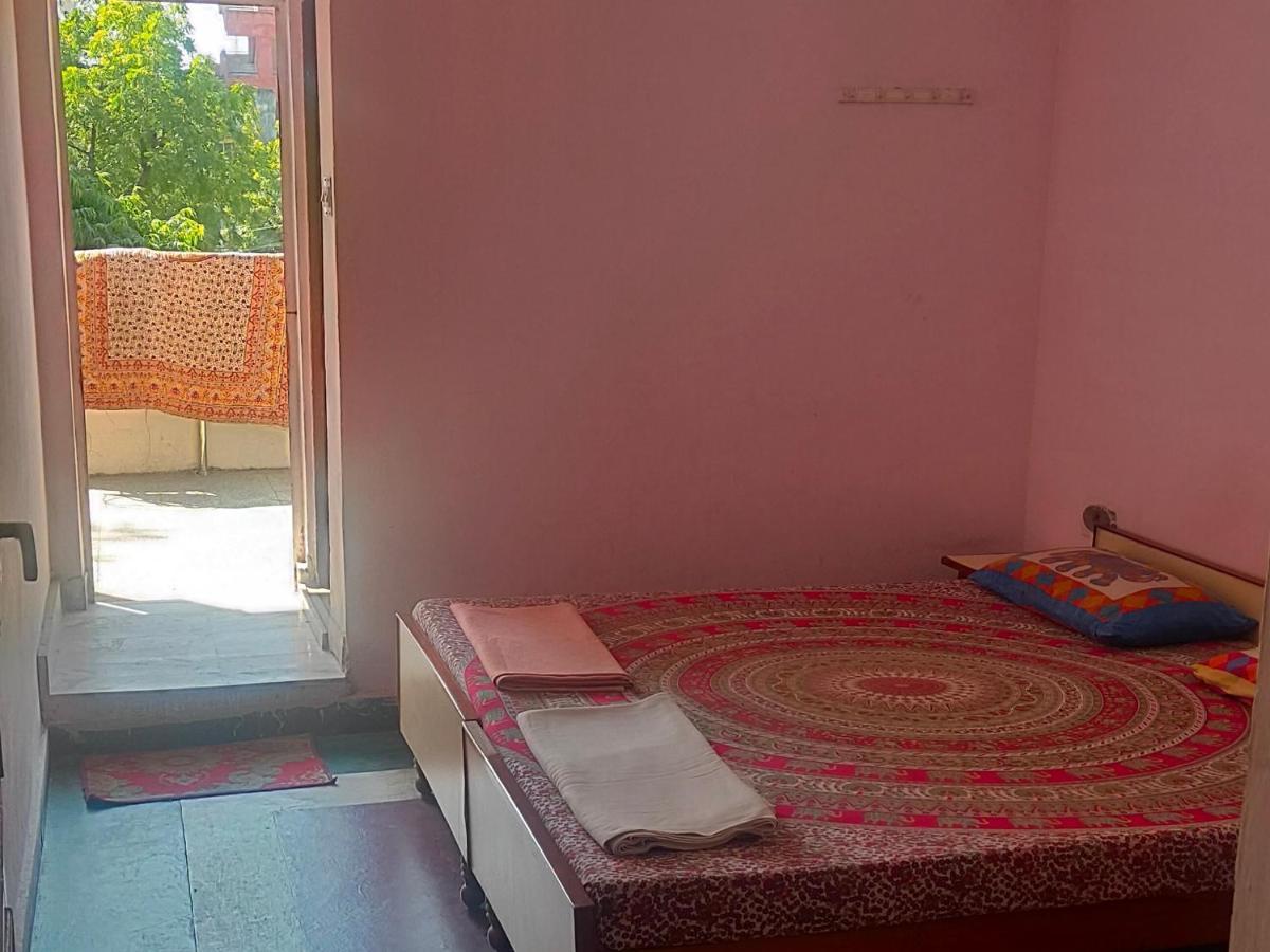 Jwala Niketan Guesthouse Private Rooms Jaipur Exterior photo